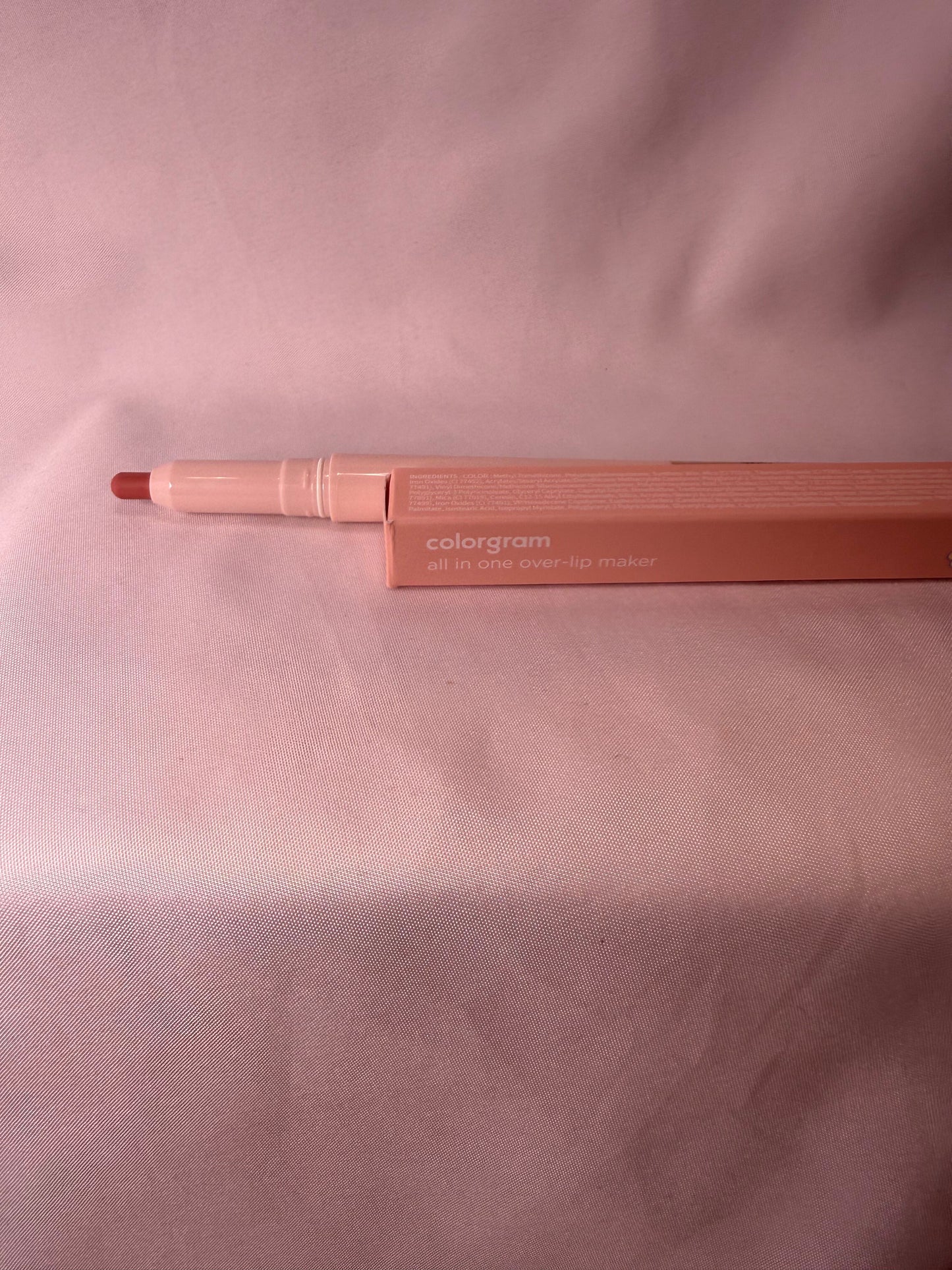 Colorgram - all in one over - lip maker - Warm Peach