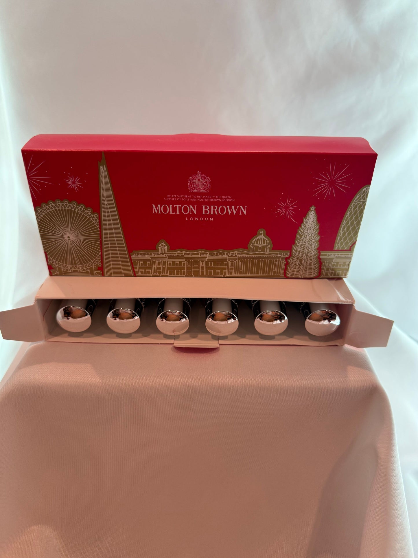 Molton Brown - The Queen Christmas Edition