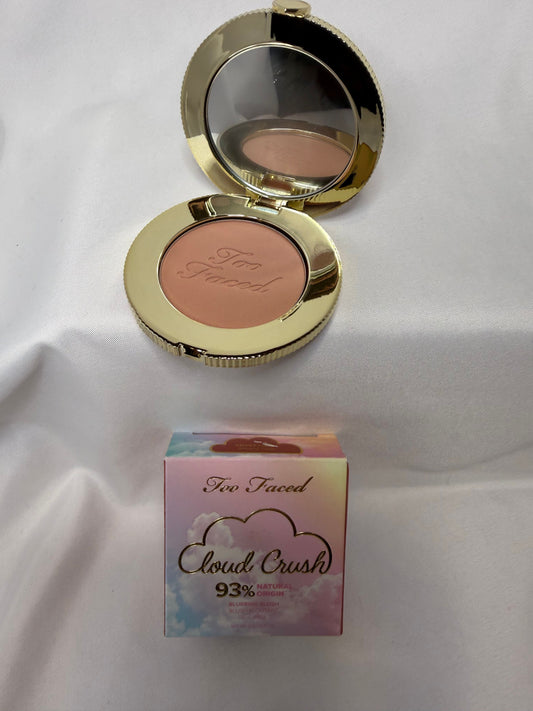Too Faced - Cloud Crush - Velvet Crush