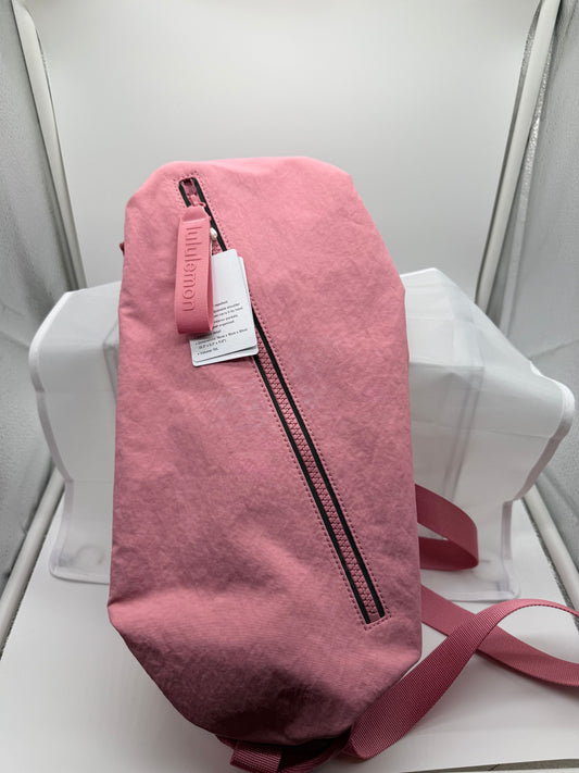 Lululemon Fast Track Bag 2.0