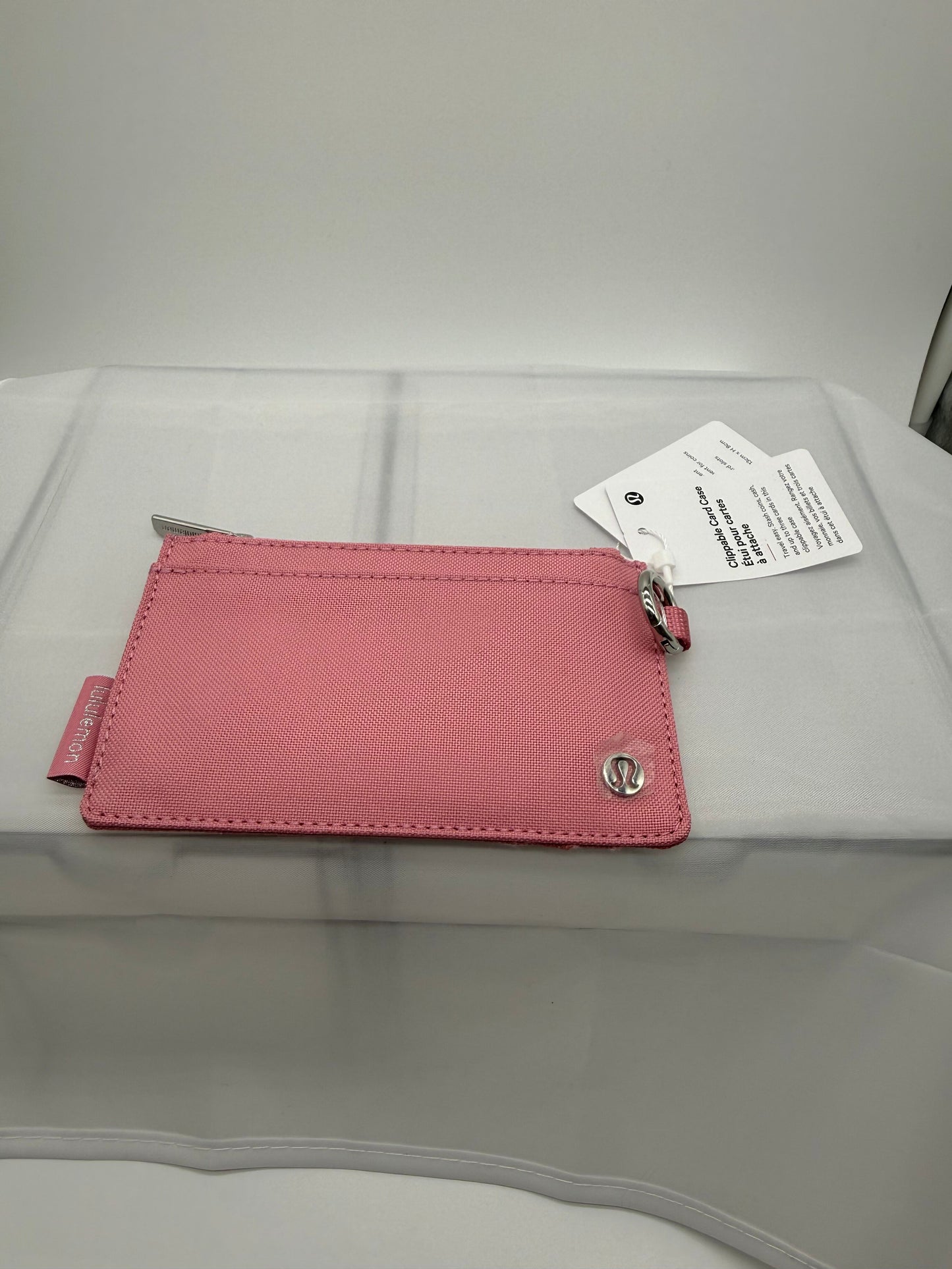 Lululemon - Clippable Card Case - Pink